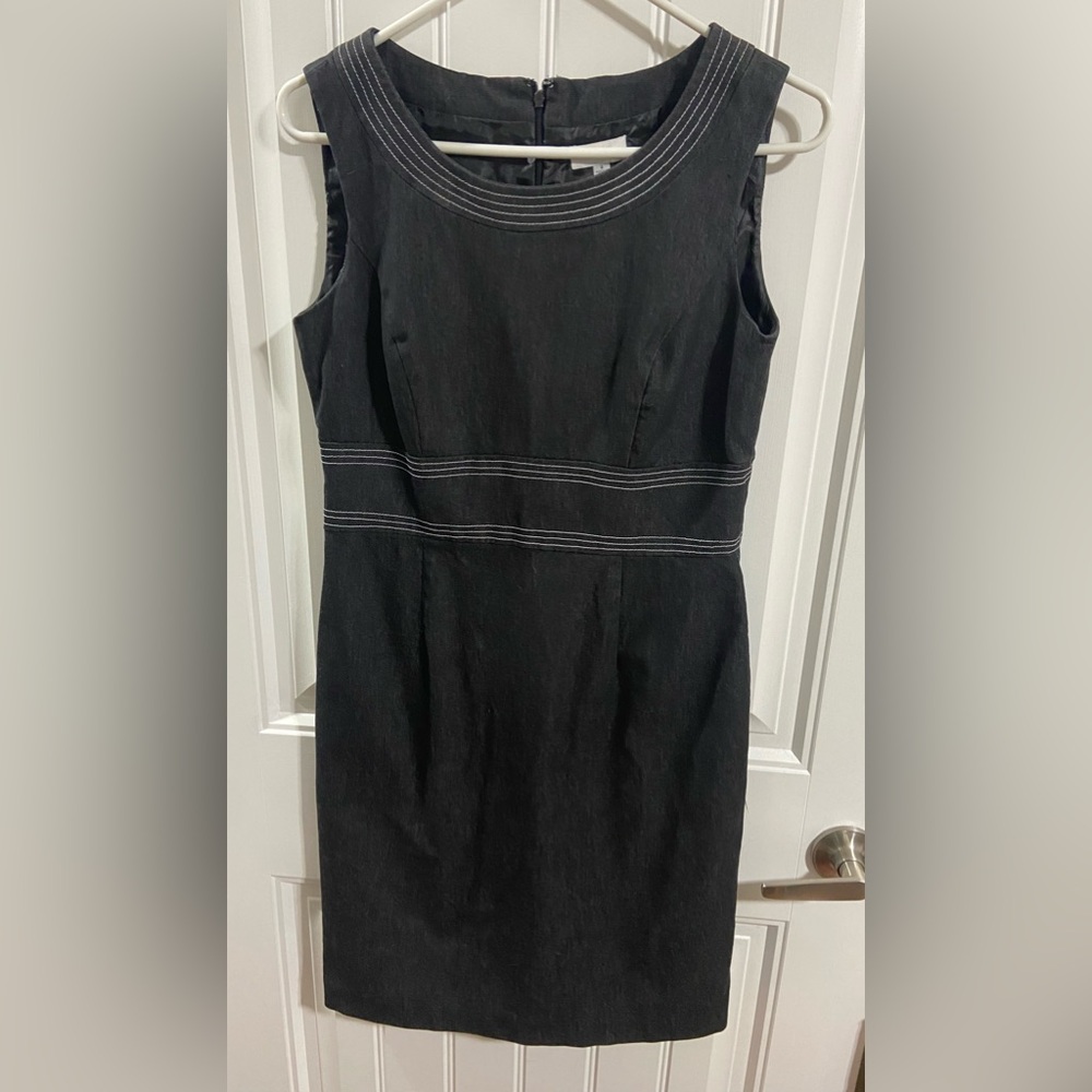 Laura black denim stretch size 6 dress